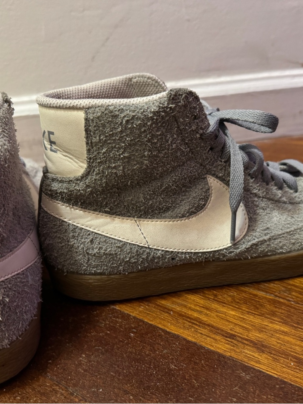 NIKE High-Top Sneakers in Gray & Cream